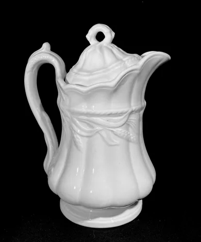 Ceres Shape | Elsmore & Forster | Beverage Server with Matching Lid | Item | 001