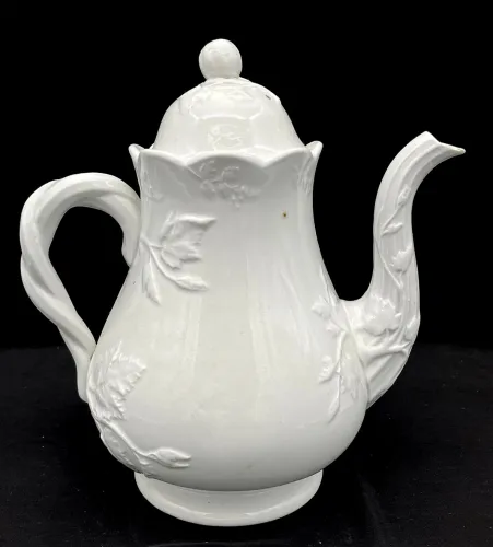 Hidden Motif | Jacob Furnival | Teapot or Coffee Pot Base and Lid | Item | 005