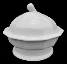 Arched Forget-Me-Not_Elsmore & Forster_Butter Dish with Lid_Item_001