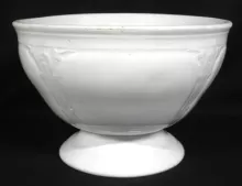 Berry Cluster | Jacob Furnival | Posset, Punch, or Syllabub Bowl | Item | 005