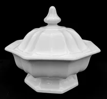 Boote 1851_T. & R. Boote (& Co.)_Vegetable Tureen Base and Lid_Item_002