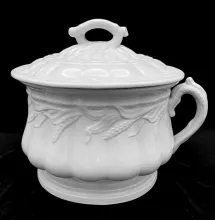 Ceres Shape_Elsmore & Forster_Chamber Pot Base and Lid_Item_001