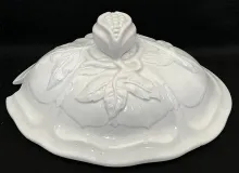 Columbia Shape_E. & C. Challinor_Sauce or Soup Tureen Lid_Item_001