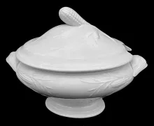 Corn and Oats_Davenport (& Co.)_Sauce or Soup Tureen Base and Lid_Item_001