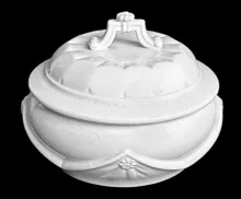 Draped Daisy_J. & E. Mayer_Soap Box Base and Lid_Item_001