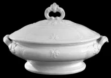 Framed Leaf | Edward Challinor (& Co.) | Vegetable Tureen Base and Lid | Item | 001