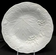 Fruit Garden_Jacob Furnival_Plate_Item_001