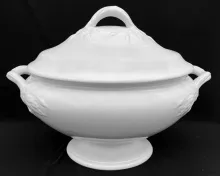 Fuchsia_Unspecified_Sauce or Soup Tureen Base and Lid_Item_002