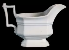 Gothic with Cameo | Unspecified | Gravy Boat | Item | 001