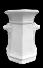 Gothic with Cameo | Unspecified | Waste or Slop Jar Base | Item | 001