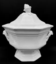 Gothic_Charles Meigh & Son_Sauce or Soup Tureen Base and Lid_Item_001