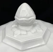 Gothic_Davenport (& Co.)_Stew or Chowder Tureen Base and Lid_Finial_003