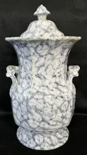 Gothic_Davenport (& Co.)_Waste or Slop Jar Base and Lid_DecItem_001