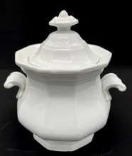Gothic_Edward Challinor (& Co.)_Sugar Bowl with Lid_Item_001