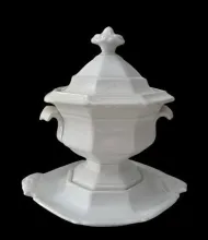Gothic | Elsmore & Forster | Sauce or Soup Tureen Base, Lid, and Underplate | Item | 001