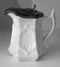 Gothic_Holland & Green (Late Harvey)_Syrup Pitcher with Metal Lid_Item_002
