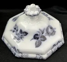 Gothic_Jacob Furnival_Vegetable Tureen Lid_DecItem_002