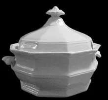 Gothic_John Alcock_Stew or Chowder Tureen Base and Lid_Item_001