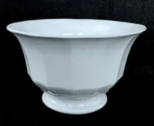 Gothic_Ralph Hall_Posset, Punch, or Syllabub Bowl_Item_001
