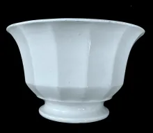 Gothic_Ralph Hall_Serving Bowl_Item_003