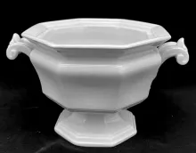 Gothic_T. J. & J. Mayer_Sauce or Soup Tureen Base_Item_003