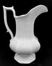 Gothic_Thomas Phillips & Son_Ewer_Item_004