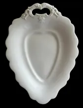 Gothic | Unspecified | Gravy Boat Underplate | Item | 001