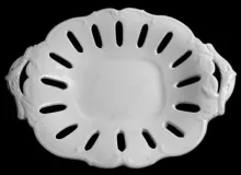 Gothic | Unspecified | Reticulated Basket Underplate | Item | 006
