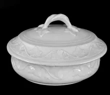 Ivy Wreath | John Meir & Son | Soap Box Base and Lid | Item | 001