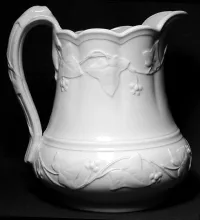 Ivy Wreath_John Meir & Son_Table Pitcher_Item_001