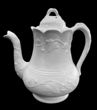 Ivy Wreath | John Meir & Son | Teapot or Coffee Pot Base and Lid | Item | 001