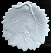 Leaf with Grape Cluster_J. & E. Mayer_Relish Dish_Item_002