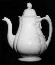 Lily Shape (Bordered Hyacinth)_Unspecified_Teapot or Coffee Pot Base and Lid_Item_001