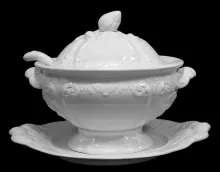 Napier Shape | S. Bridgwood & Son | Sauce or Soup Tureen Base, Lid, and Underplate | Item | 001