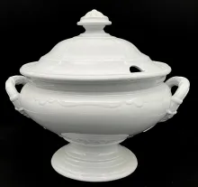 Niagara Shape (Scalloped Decagon)_J. Wedgwood_Sauce or Soup Tureen Base and Lid_Item_001