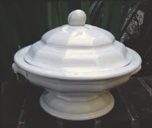 Plum Decagon_J. & G. Meakin_Butter Dish with Lid_Item_001