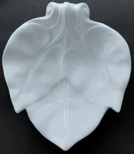 Pond Lily Pad_James Edwards_Relish Dish_Item_002