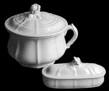 Portland Shape_Elsmore & Forster_Partial Toilet Set_Collection_001