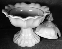 Sydenham Shape_Unspecified_Hot Toddy Bowl with Handles and Lid_Item_002