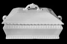 The Box_S. Bridgwood & Son_Vegetable Tureen Base and Lid_Item_001