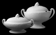 The Corinth | Jacob Furnival | Sauce or Soup Tureen Base and Lid | Collection | 002