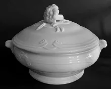 Trent Shape_John Alcock_Stew or Chowder Tureen Base and Lid_Item_001
