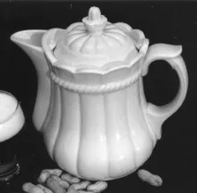 Unknown Tableware | J. & G. Meakin | Beverage Server with Matching Lid | Item | 001