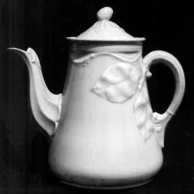 Venetia_T. & R. Boote (& Co.)_Teapot or Coffee Pot Base and Lid_Item_002